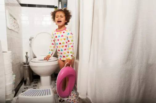 大便黏腻粘马桶怎样食疗,每次大便都粘在马桶上