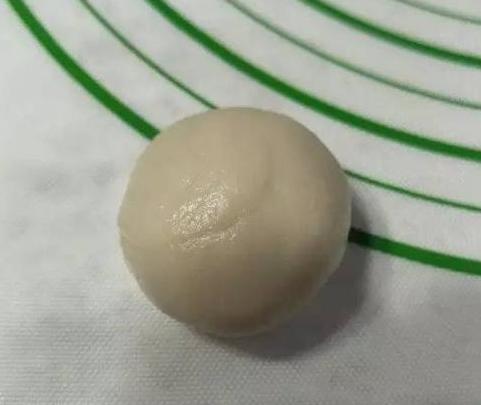 传统老式酥皮绿豆饼,中式糕点酥皮绿豆饼酥得掉渣渣