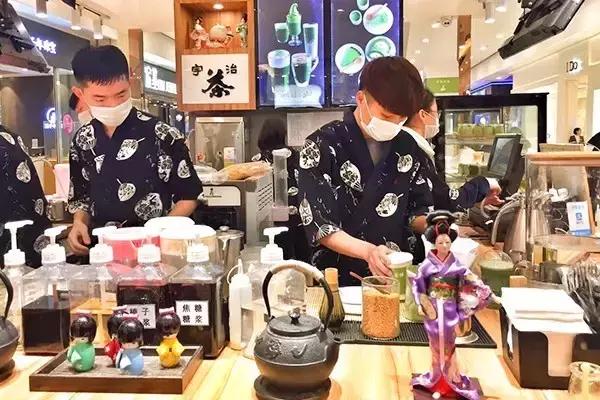 南宁瓶装饮品哪种好喝又营养,南宁清凉饮品哪种好喝又营养