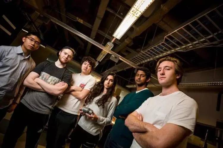 初二去丈母娘家送什么,过年送丈母娘的饮料