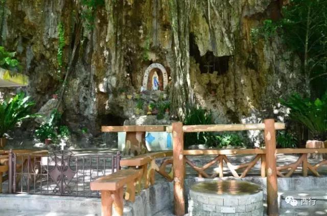世界双遗峨眉山,双遗马拉松青城山免票吗