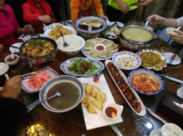 宜昌三峡恩施神农架武当山旅游团,宜昌三峡恩施