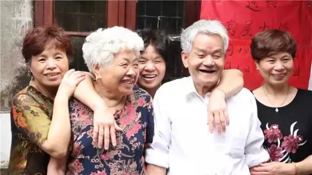 魔都最好吃的小吃街,上海梦花街馄饨哪家好吃