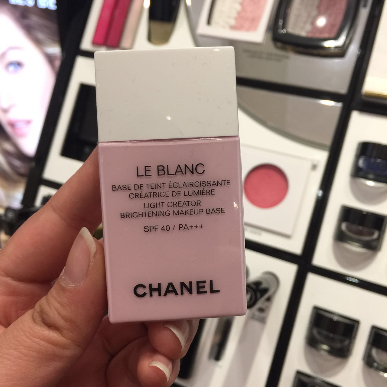 香奈儿妆前隔离乳10号英文,香奈儿隔离妆前乳带不带防晒效果