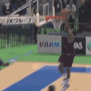 中国男篮混血黑人，日本男篮混血黑人，两人一般大，未来谁更强？