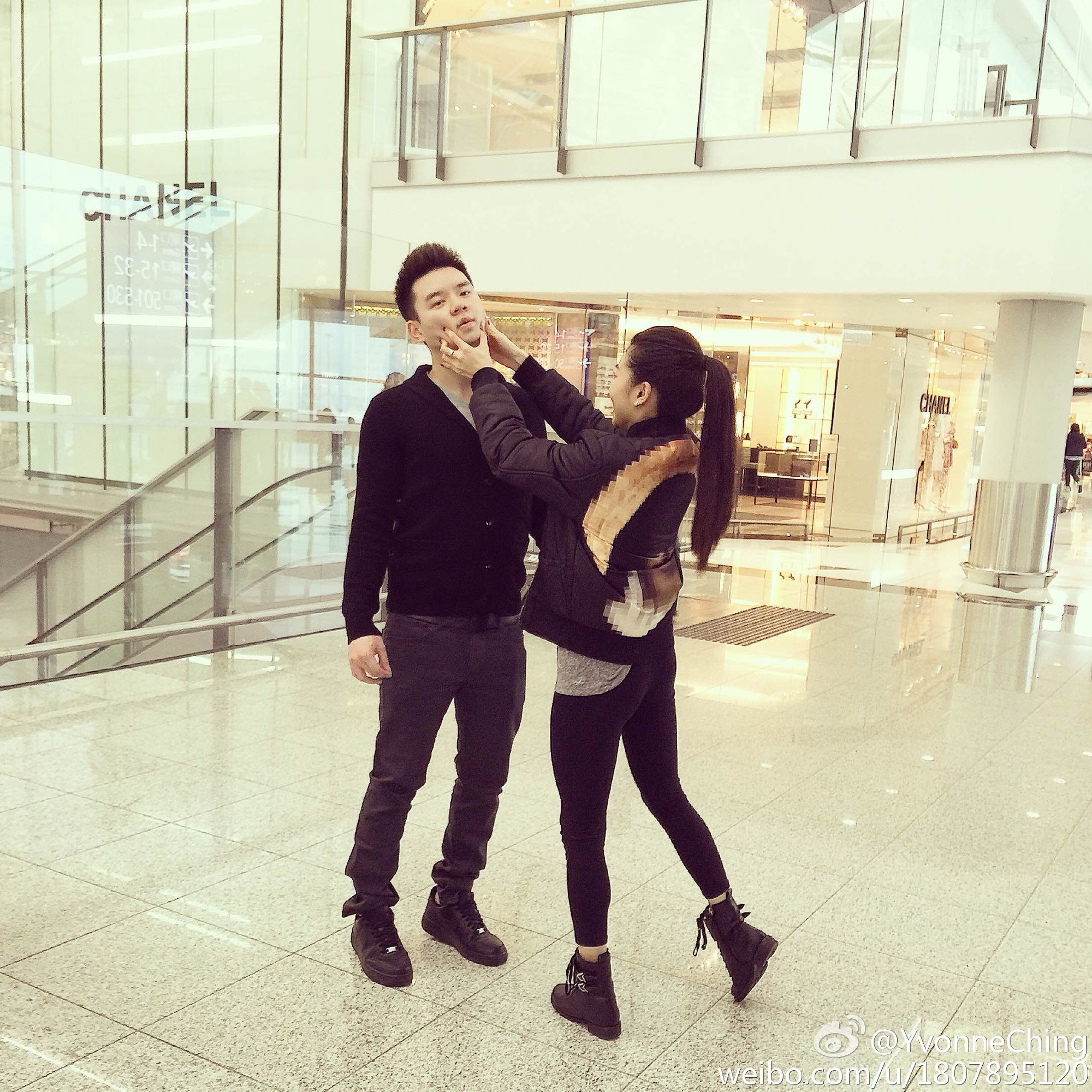 郑恺和模特照片 (郑恺baby假装模特)