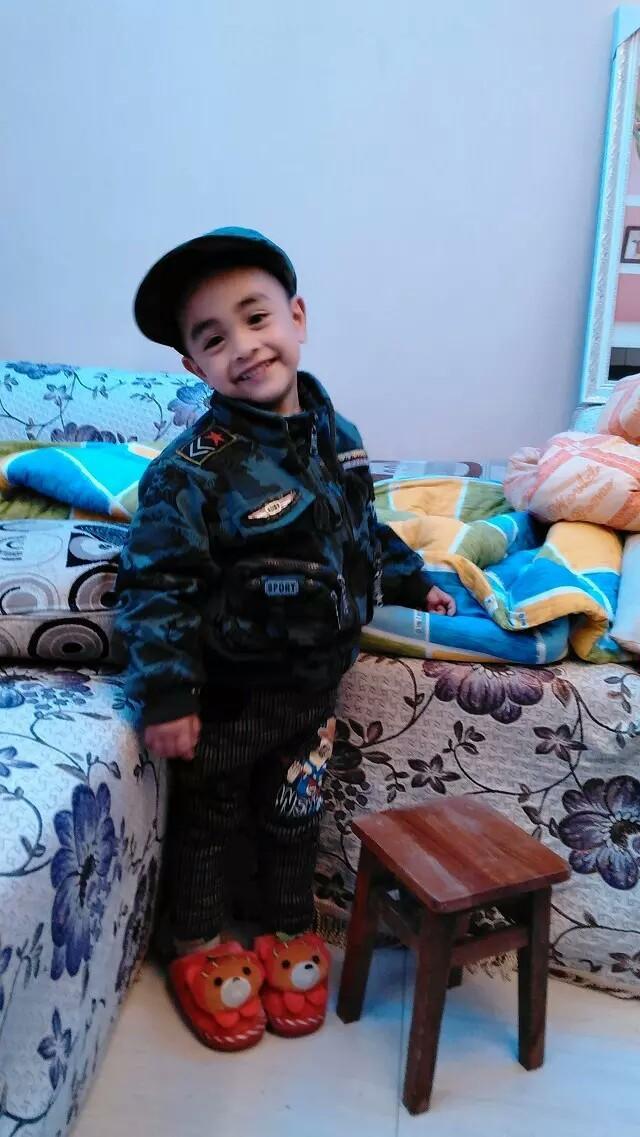 有个小18岁的妹妹是个什么体验,有一个差10岁的妹妹是什么体验