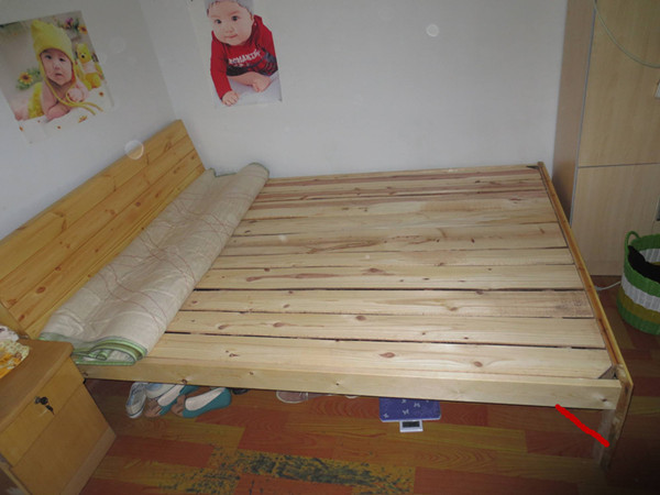 睡觉一翻身全身关节都咔咔响,木板床一翻身就响怎么解决