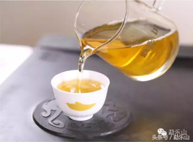 车内品茶氛围,怎样在家营造一种饮茶的氛围