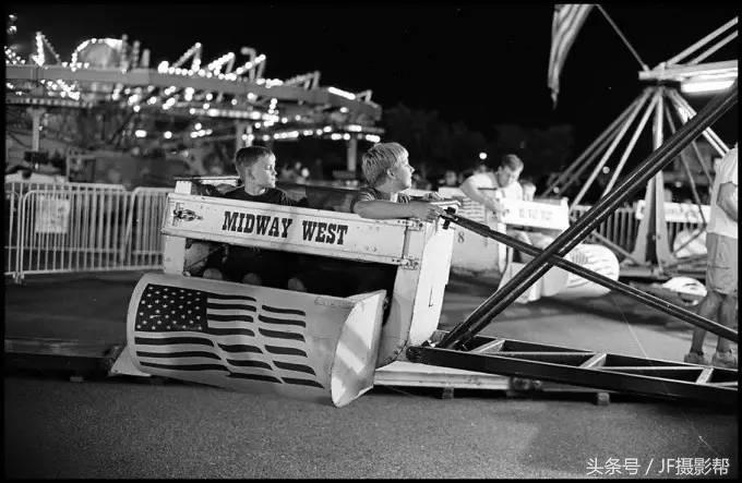 徕卡mp经典胶片,徕卡最后一款便携胶片机