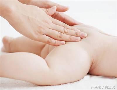 宝宝的屁屁总是红红的怎么办,宝宝红屁屁起疹子怎么快速消除