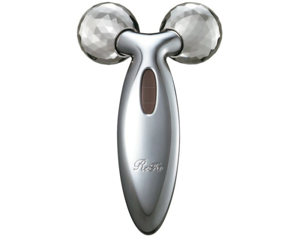 给女朋友200元买什么礼物 (2000块钱送女朋友什么礼物)