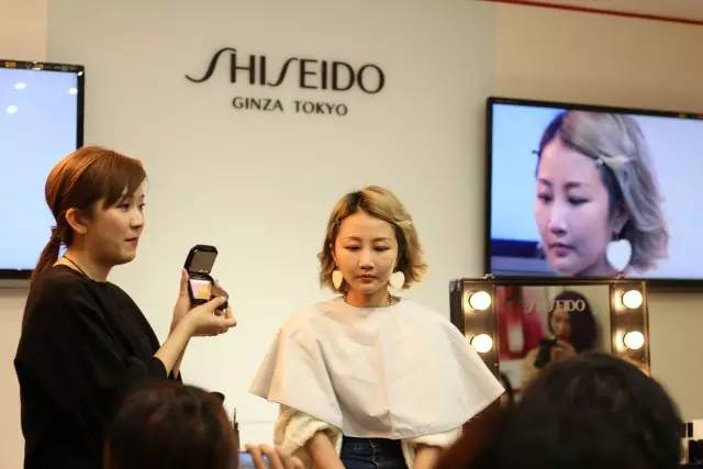 资生堂七色蜜粉,日本资生堂定妆蜜粉