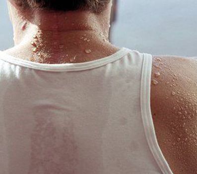 夜间盗汗只有头部出汗,夜间盗汗与棉被厚出汗有何区别