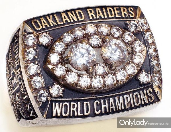 超级碗布雷迪全部戒指,超级碗冠军戒指和nba戒指