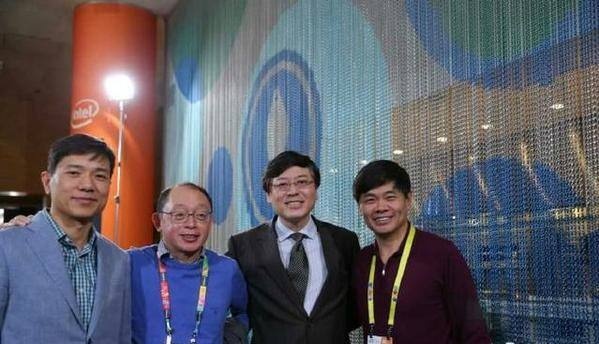 互联网30周年田溯宁,互联网之父的墓志铭