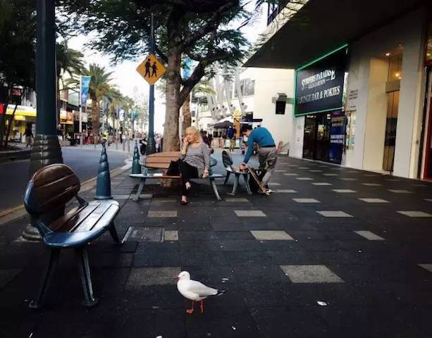 澳洲旅游工作条件,澳洲打工孤单吗