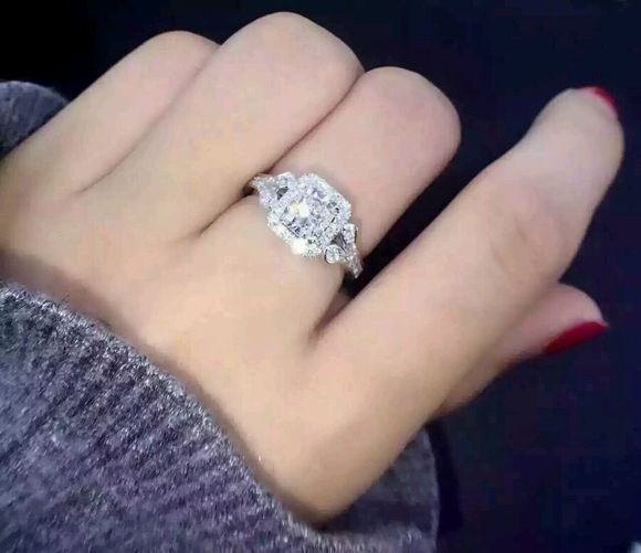 情侣情人节怎么过最暖心的话,情人节怎么过才能感动对方