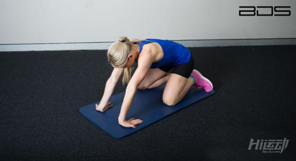 俯卧撑避免手腕疼的正确姿势,每天500个俯卧撑对手腕有什么害处