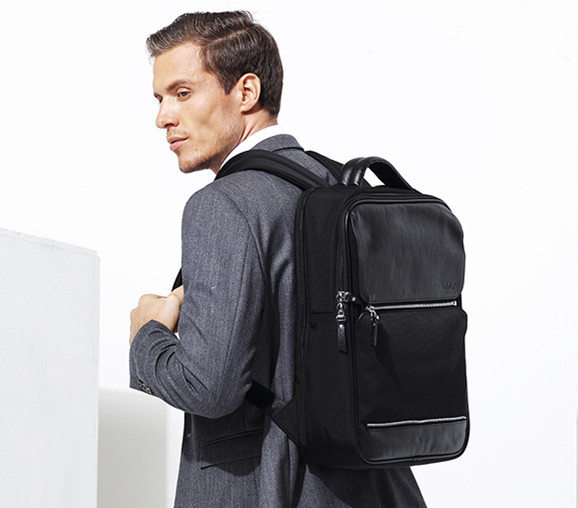 双肩包分享有质感皮,双肩包分析