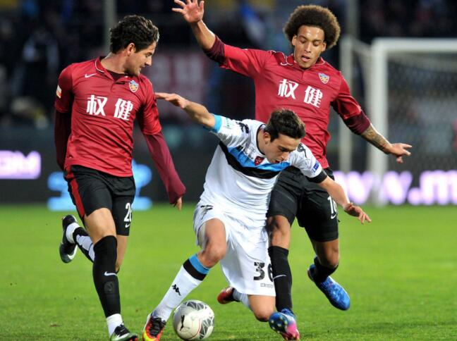 帕托权健进球打全北现代,鲁能3-2权健王永珀