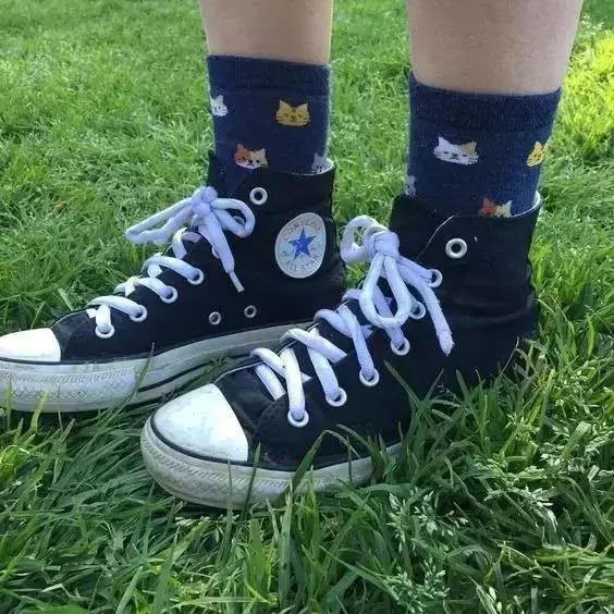 袜子不好穿着小妙招,袜子穿不牢小妙招