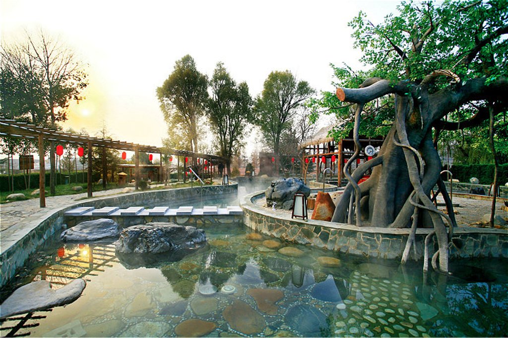 你以为的温泉是这样的,你泡过正真的温泉吗