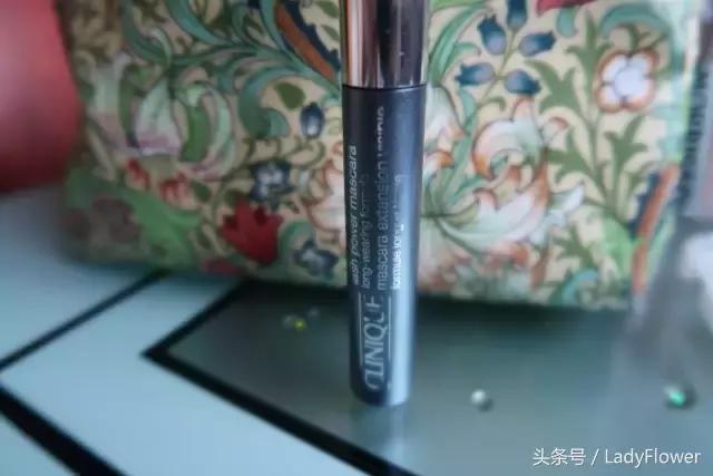 女神化妆包常备好物，分分钟帮你扑倒男神