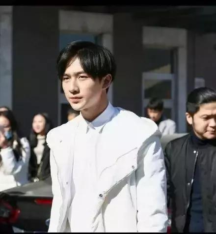 胡歌姚晨艺考完整版,王俊凯姚晨艺考