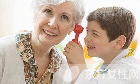 老人听力降落医院怎么处理,如何预防听力降落