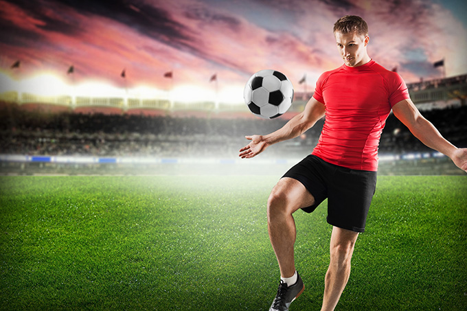 打篮球比足球累,打篮球和踢球哪个比较累