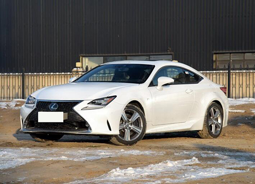 一辆车都不送我，还口口声声说爱我