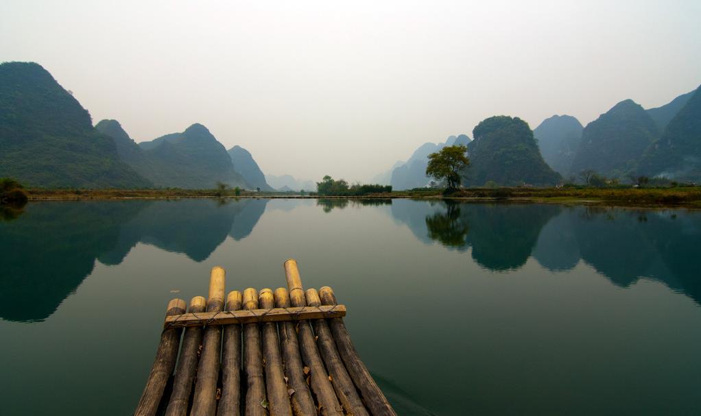 故事：她为了逃婚却路遇水鬼拦道，没想到……