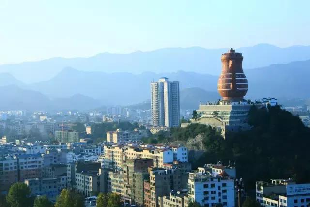 贵州省各县区经济排名,贵州地区总值多少