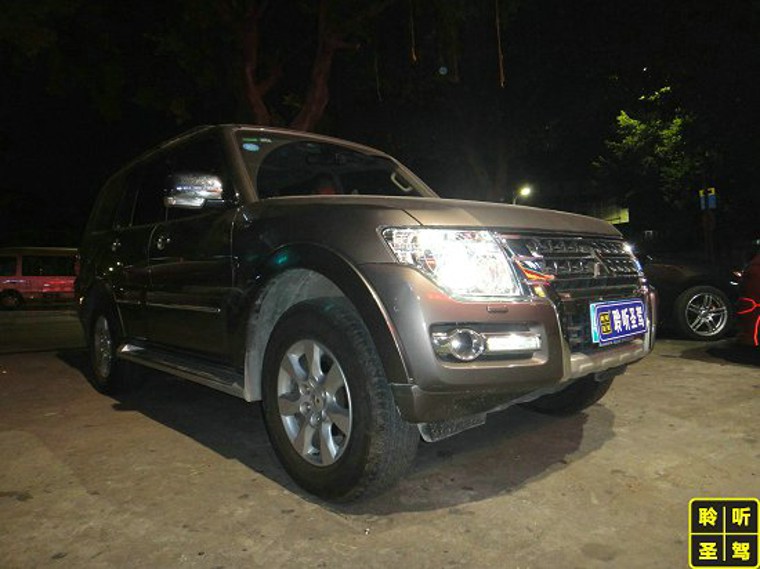 帕杰罗改音响和隔音,三菱帕杰罗汽车音响升级案例