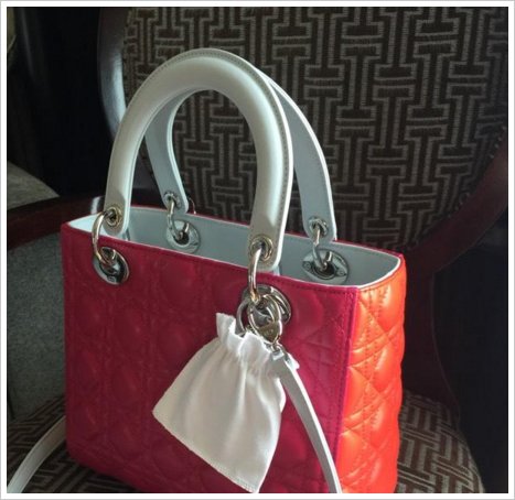 澳门小赌赢了6万块，白富美一夜败光，血拼LV卡地亚等大牌！值吗？