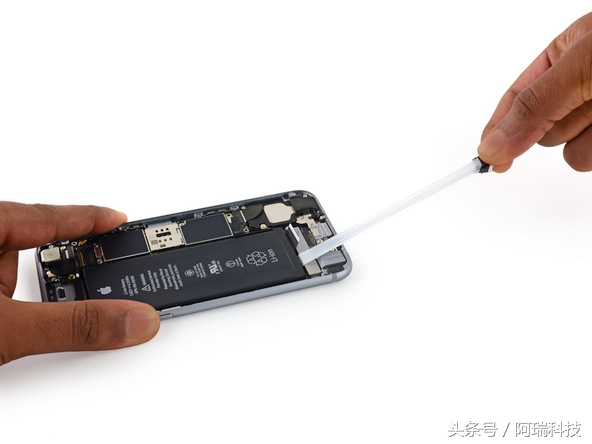iphone6s换电池多少钱,iphone6s换电池教程视频
