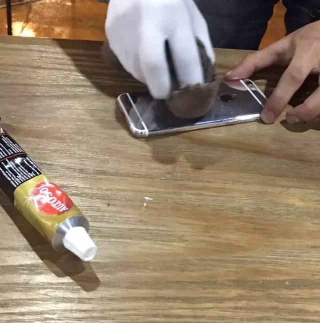 手把手教你打造亮银色的iPhone
