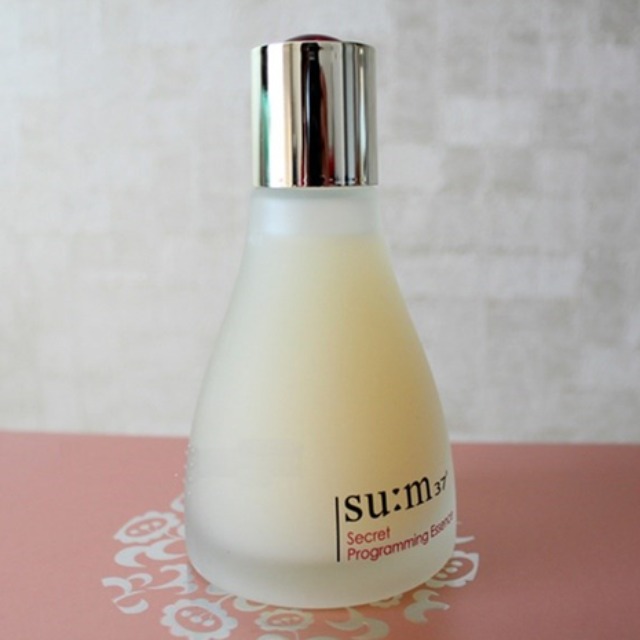 保湿又抗老的精华,盘点那些相见恨晚