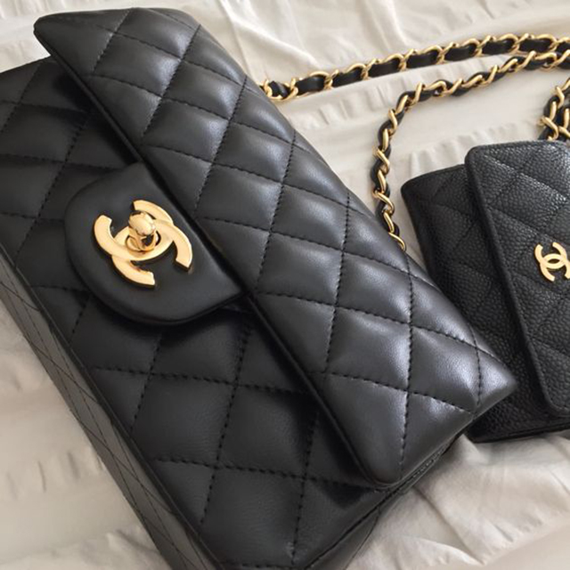 爱情会过期歌曲,爱情会过期跟谁都一样