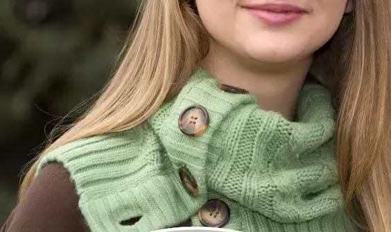 家里旧衣服别再扔了，给老婆这么一改太好用了！省钱又实用！