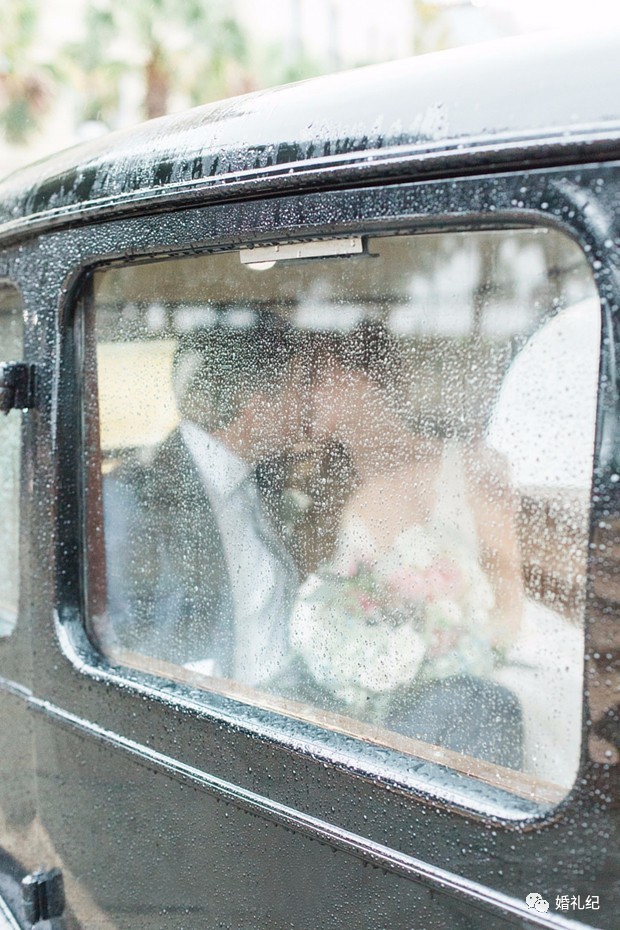 户外婚礼下雨文案怎么写,草坪婚礼遇到下雨怎么办