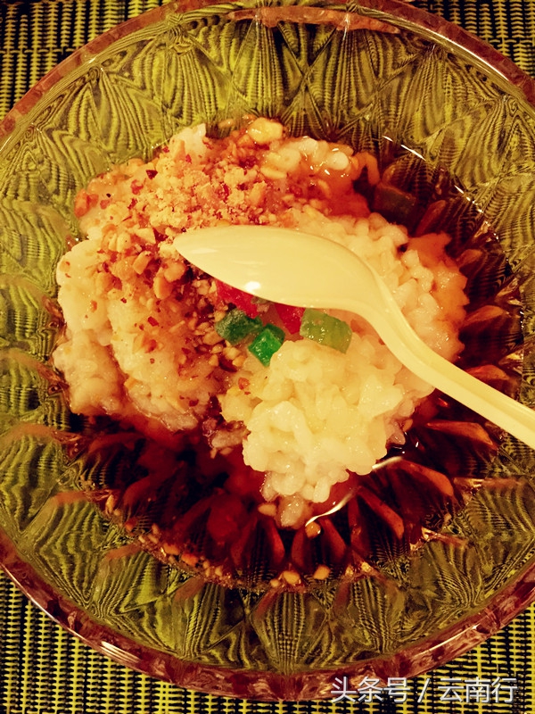 味蕾探店,玉溪国庆米线节