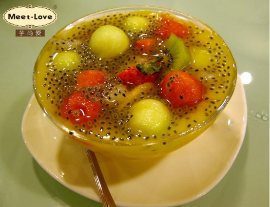 浪漫情人节蜜雪冰城,浪漫芭菲冰淇淋