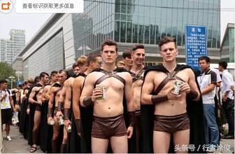 我叫了个鸡,叫了个鸡