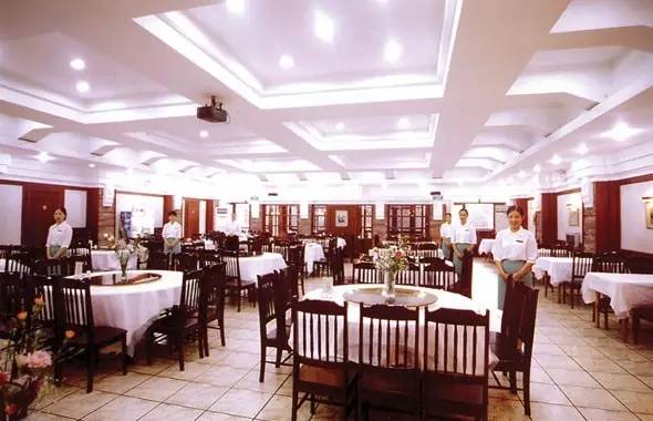 在澳洲留学是家里经济条件不好吗,在澳洲留学更有钱吗