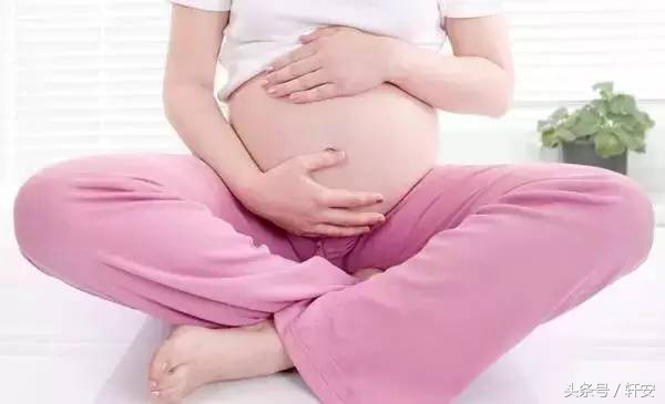 孕妈妈关注了这3种“胎动”应警惕BB在求救