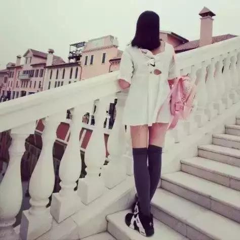 听说你以前挺土的，我也是