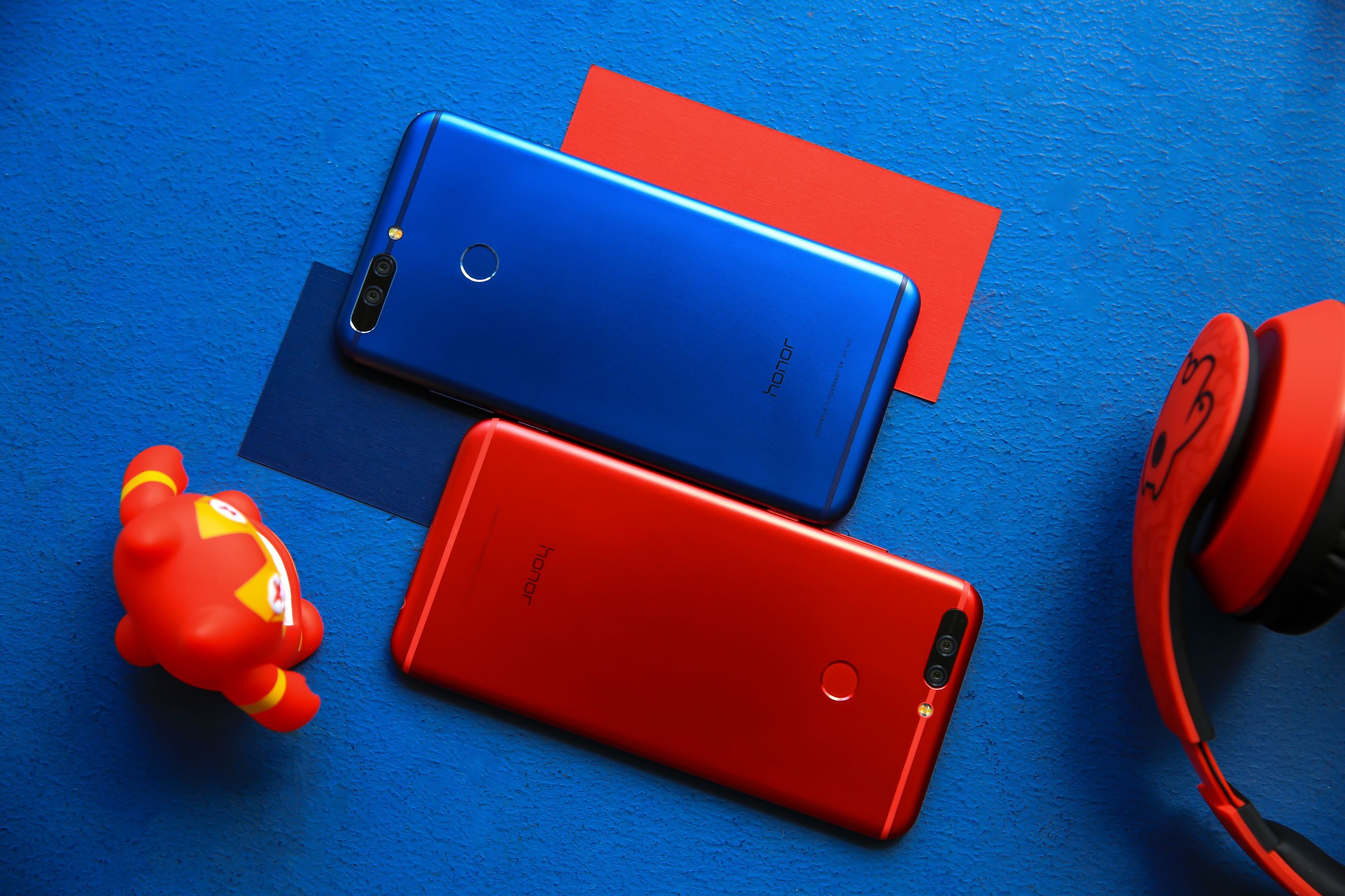 华为mate9对比荣耀,华为mate9麒麟960处理器玩吃鸡