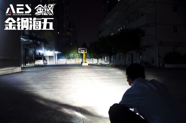 谁说中国的月亮圆不圆,外国的月比中国圆是谁说的